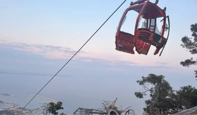Antalya’daki teleferik kazasına ilişkin Kepez Belediye Başkanı Mesut Kocagöz ve 4 kişi tutuklandı