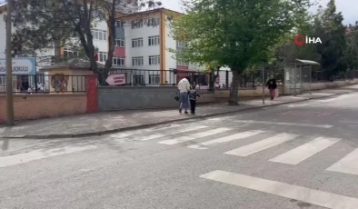 İlkokul öğrencisi velisinin ‘pes’ dedirten iddiaları