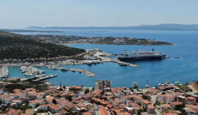 Başkan Köfüncü, “Çeşme’de herkesin bütçesine uygun yerler mevcut”