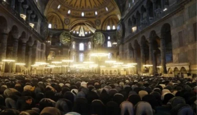 Antalya Kurban Bayramı namazı saat kaçta kılınıyor 2024? 16 Haziran Pazar Antalya Kurban Bayramı DİYANET namaz vakti!