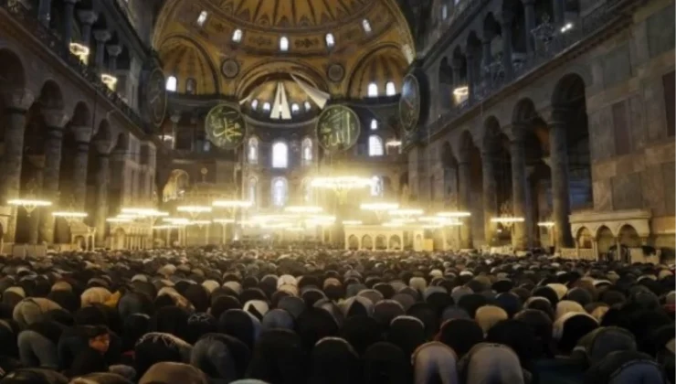 Antalya Kurban Bayramı namazı saat kaçta kılınıyor 2024? 16 Haziran Pazar Antalya Kurban Bayramı DİYANET namaz vakti!