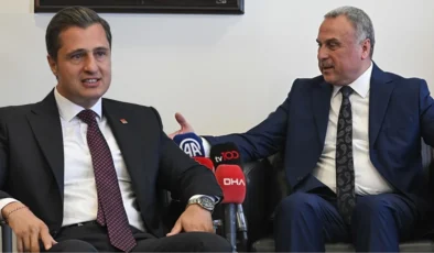 CHP ile AK Parti heyetleri bir araya geldi! Bayram ziyaretinde soğuk rüzgarlar estiren sözler