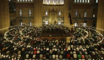 Kütahya Kurban Bayramı namazı saat kaçta kılınıyor 2024? Kırşehir Kurban Bayramı DİYANET namaz vakti!