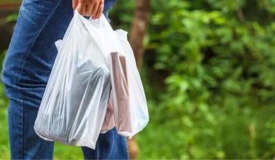 Ücretli alışveriş poşetleriyle 7 milyar lira tasarruf sağlandı