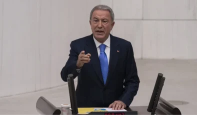 CHP’li vekilin “Mavi Vatan masalı” sözlerine Hulusi Akar’dan sert tepki