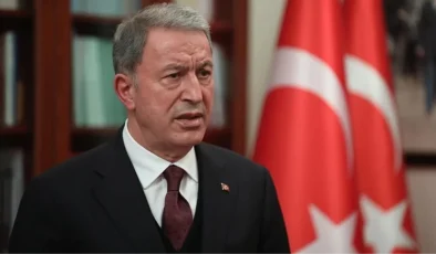 Hulusi Akar’dan “3. Dünya Savaşı çıkar mı?” sorusuna tedirgin eden yanıt