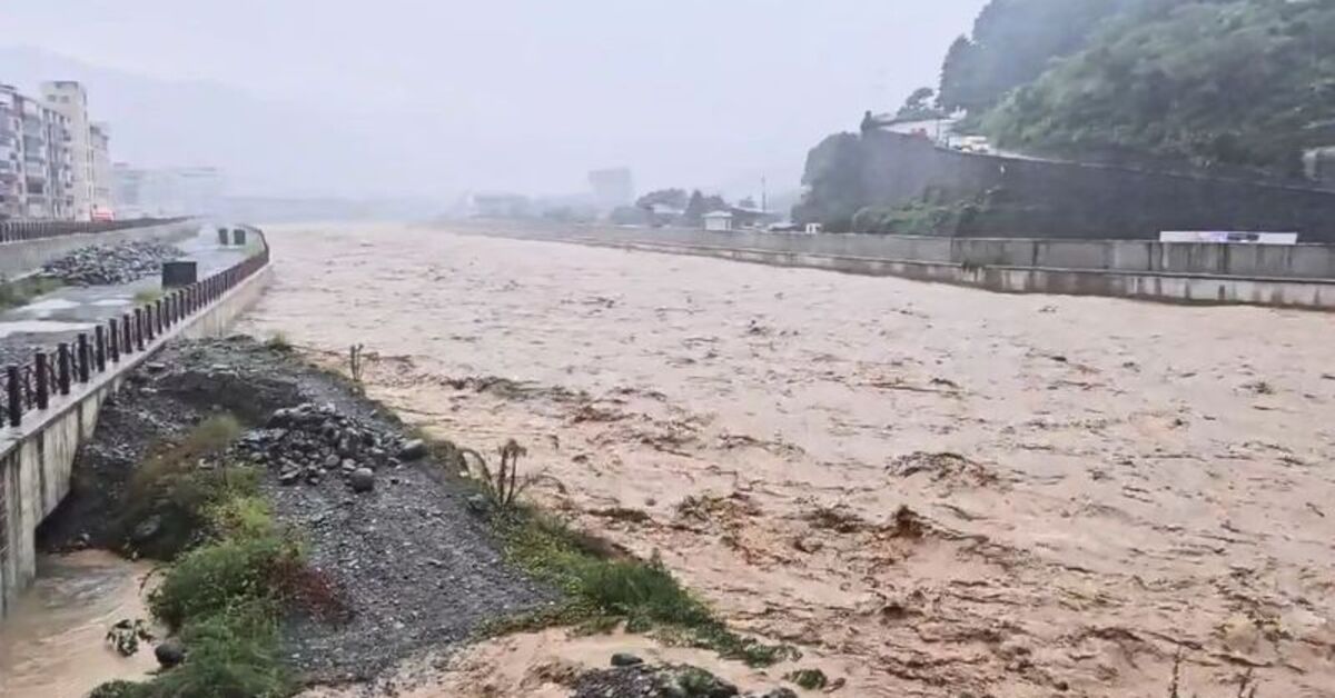 Artvin’de sel ve heyelan
