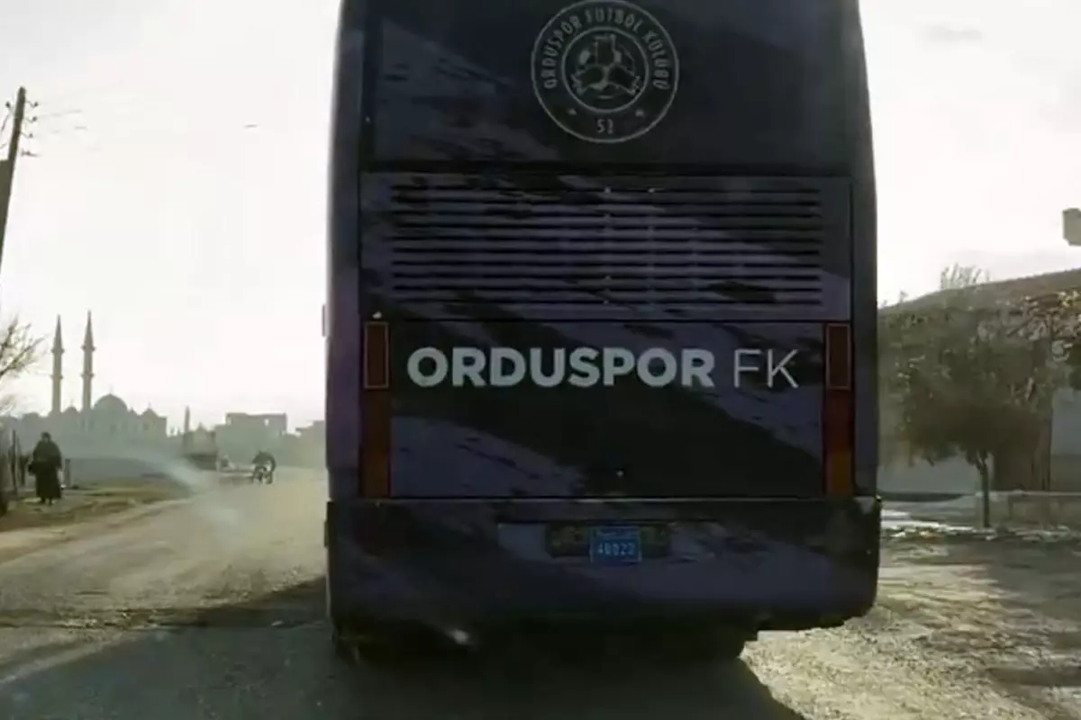 Orduspor otobüsü Suriye’de ne yapıyor? İşin sırrı çözüldü