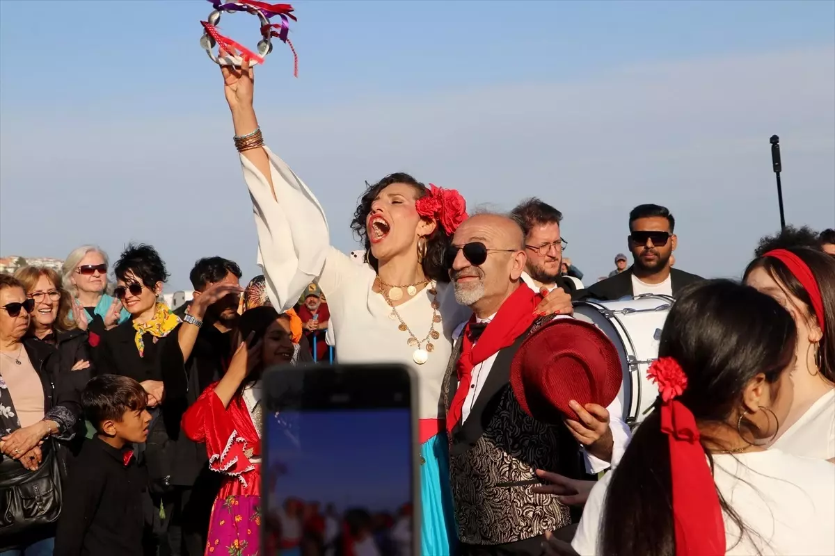 2. Kakava Hıdrellez Şenliği Tekirdağ’da Kutlandı