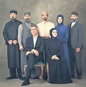 Onları eleştirirsem çarpılırım vallahi!